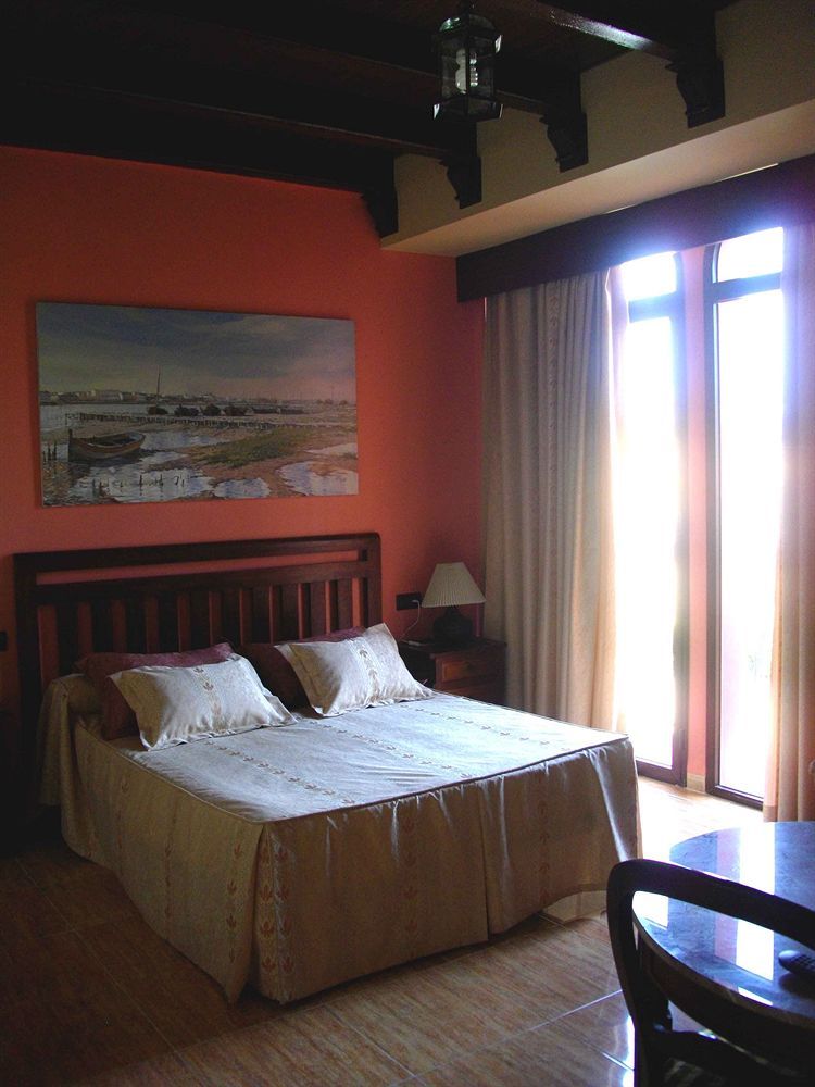 Hotel Pinomar Ель-Пуерто-де-Санта-Марія Екстер'єр фото